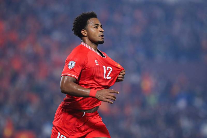 Những điểm nổi bật và hạn chế trong sự nghiệp